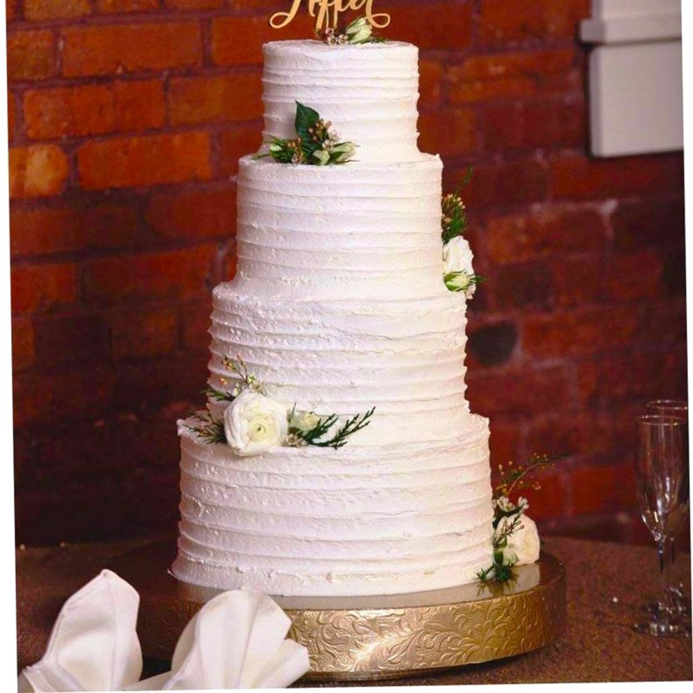 Cake stand